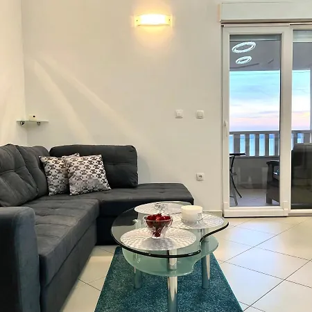 Lägenhet Penthouse Lux With A Panoramic View, Located On The Beachfront Of Ciovo-trogir *