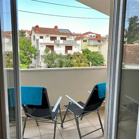 Penthouse Lux With A Panoramic View, Located On The Beachfront Of Ciovo-trogir Apartamento